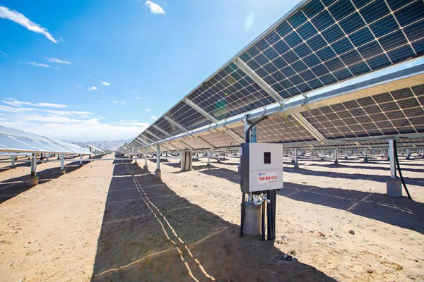 組串式逆變器是什么？組串式逆變器有什么優(yōu)缺點(diǎn)？