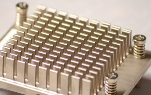 鋁空氣電池是什么？鋁空氣電池有哪些主要特點(diǎn)？