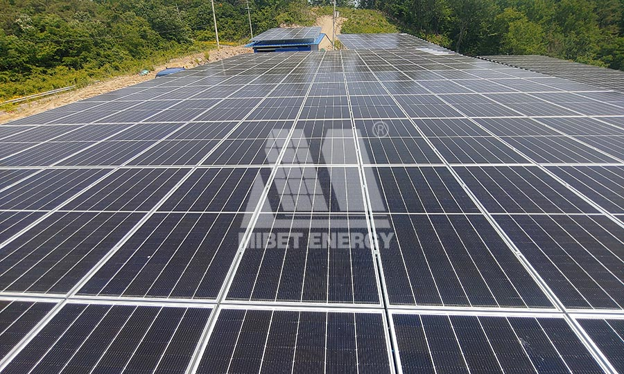 韓國彩鋼瓦光伏支架項目-2