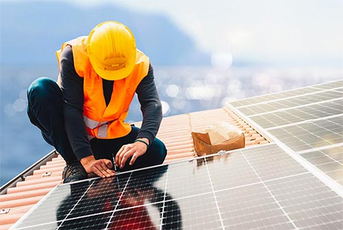 光伏工程技術(shù)是什么專業(yè)？主要學(xué)什么內(nèi)容？