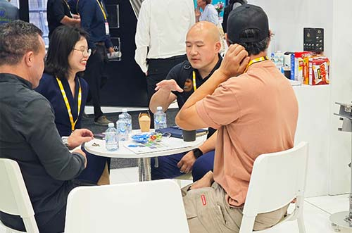 超越無限！邁貝特亮相澳洲展，促進(jìn)可再生能源發(fā)展