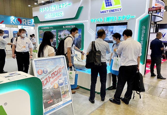 展會(huì)現(xiàn)場(chǎng)客戶看G4N展品